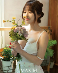 ‘미스 맥심’ 되더니 아이돌 인생 최대 노출…꽃집 알바생 콘셉트