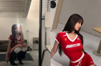 “유니폼이 이렇게 섹시할 일?” 나띠, 밀착 저지+킬힐로 완성한 ‘역대급 핫바디’