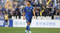 ‘김영권 전격 복귀’ 울산 HD, 앙숙 포항과 격돌... 김현석의 ‘첫 동해안더비’